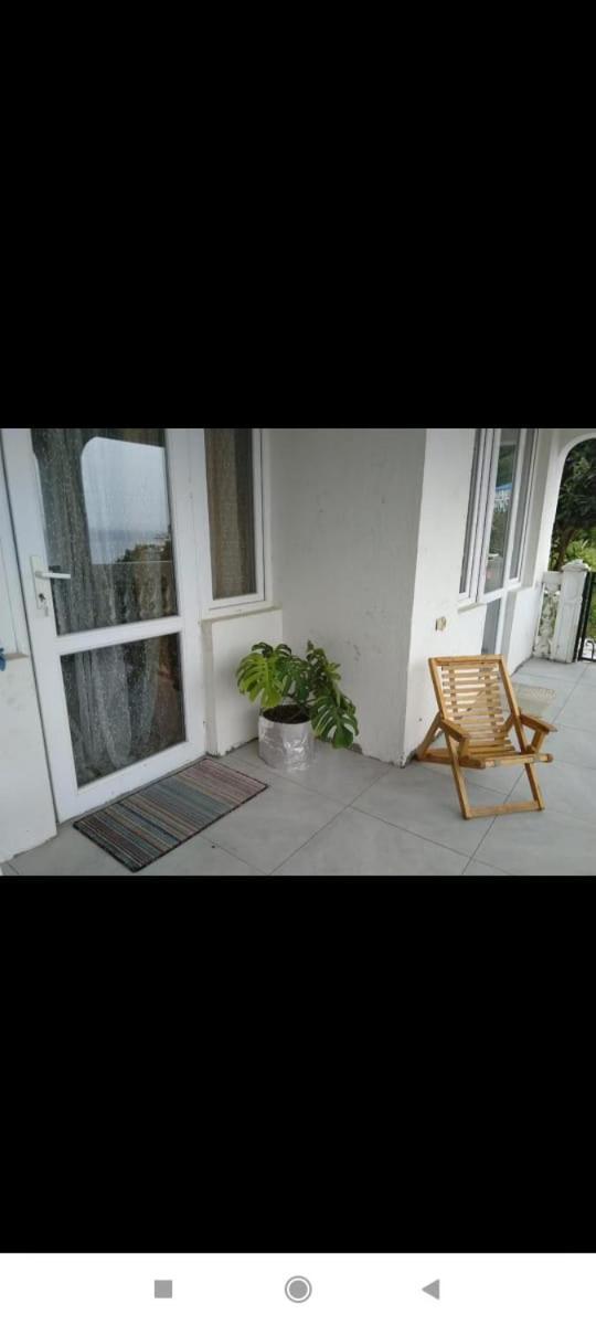 Geno Guest House Kvariati Camera foto